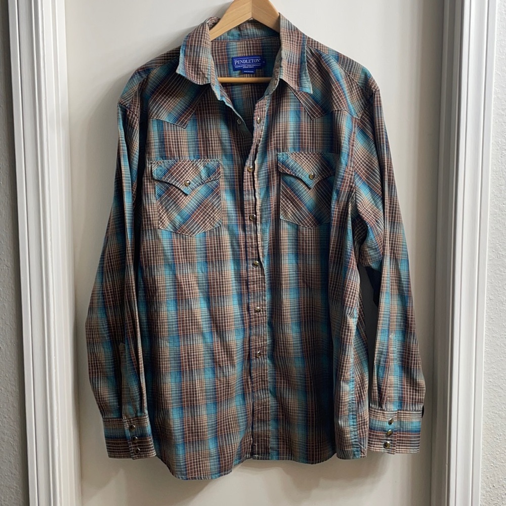 Pendleton long sleeve Western Snap shirt